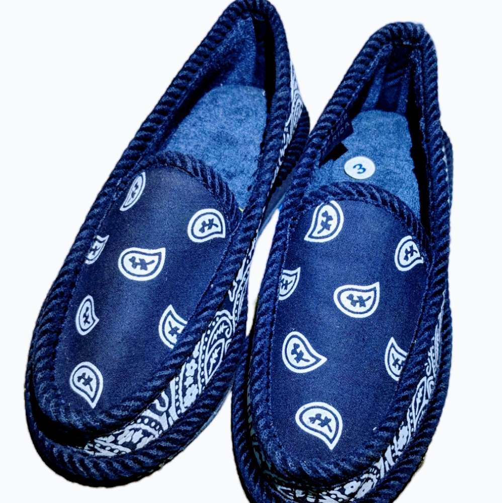 Bandana print House Shoes